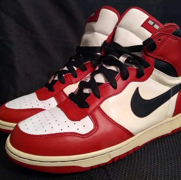 nike big nike high spike lee